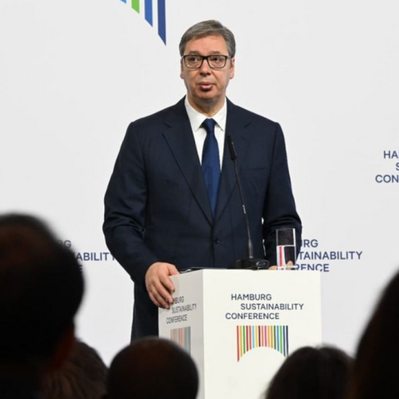 Vučić učestvovao na panelu "Pregovori o novoj alijansi" u Hamburgu: Važni izazovi su ispred nas FOTO