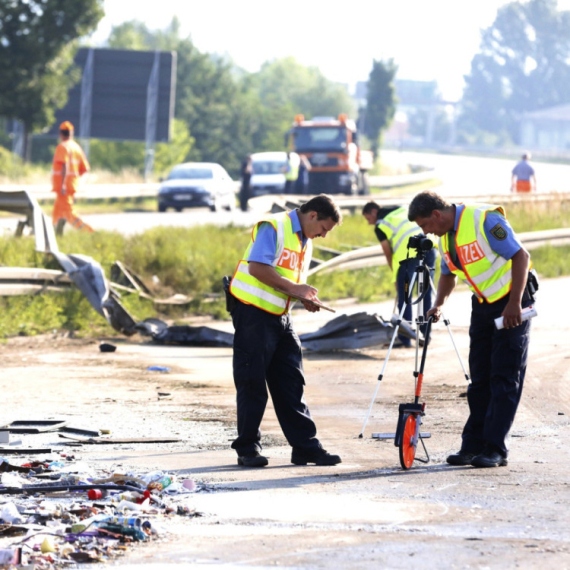 Sudar dva autobusa: Čak 50 ljudi povređeno FOTO/VIDEO