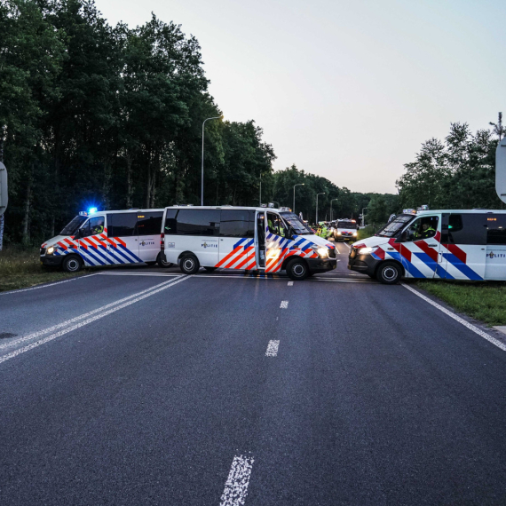 Eksplozija u Holandiji: Oštećena zgrada napuštene škole FOTO