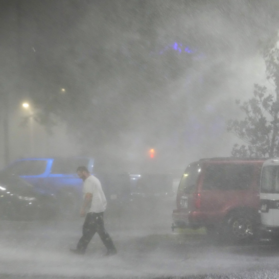 Blood-curdling footage: Life and death chase on Florida highway VIDEO