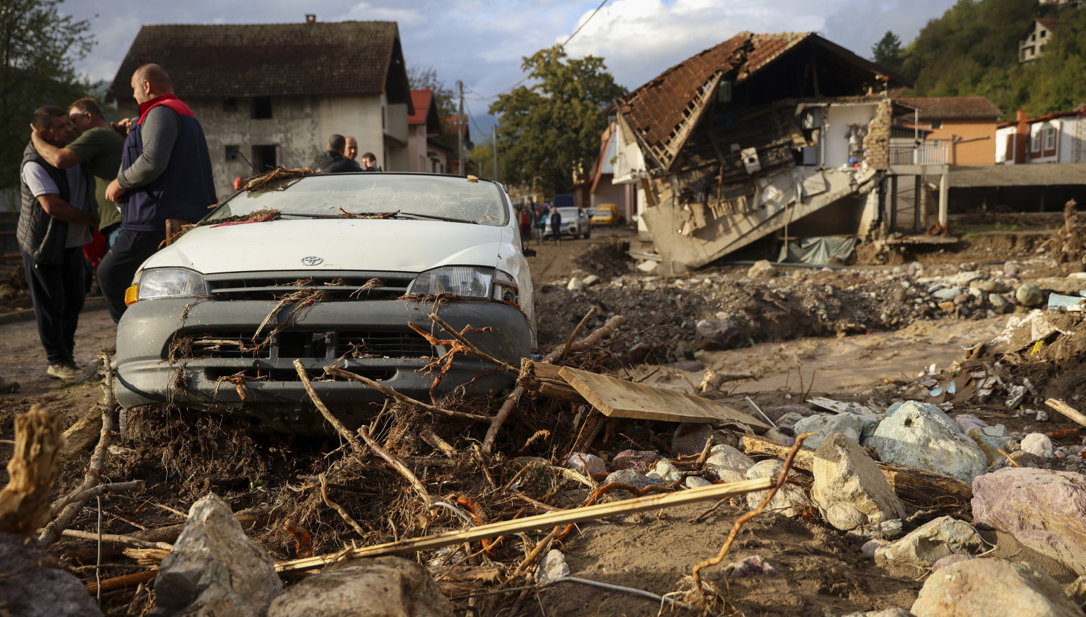 Pronađena još jedna osoba stradala u Donjoj Jablanici, traže se još tri