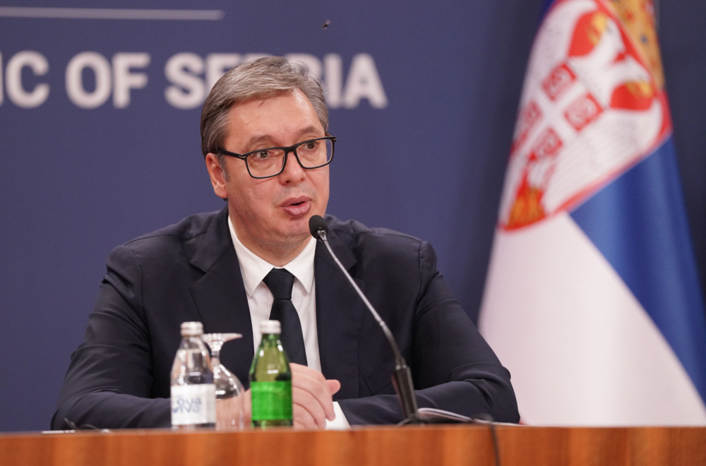 Vučić: Usedmostručeno!