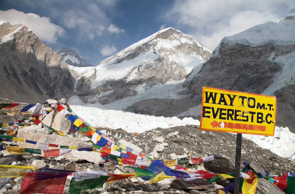 Pronađeno stopalo alpiniste na Mont Everestu nakon 100 godina