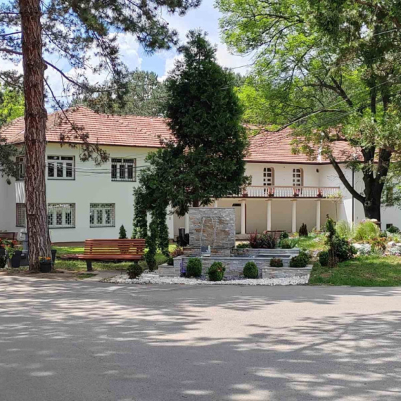 Direktor bolnice "Gornja Toponica": Naša ustanova ispunjava sve propisane standarde FOTO