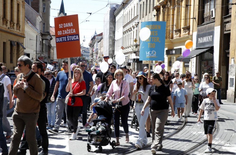 Od ulaska u EU desetkovano rađanje: Hrvati žive tri godine kraće od Evropljana