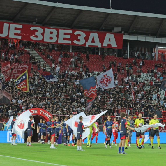 Superligu briga za navijače – "večiti" na terenu usred radnog dana