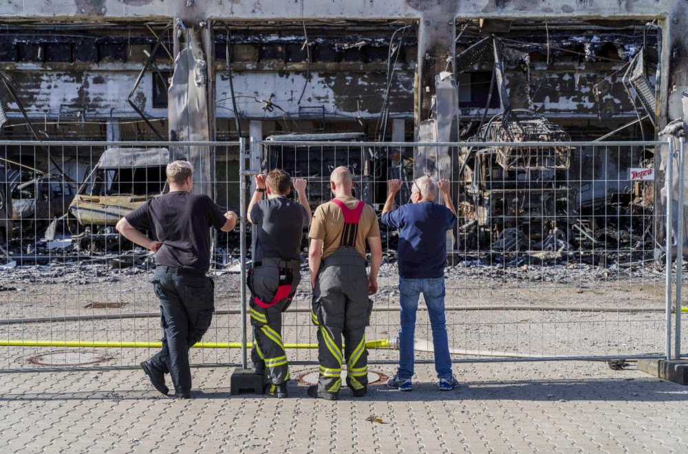 Potpuno izgorela najsavremenija vatrogasna stanica: Nisu imali alarm FOTO