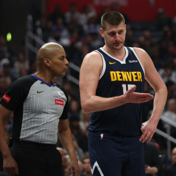 NBA ukida pravilo na kojem je Jokić "doktorirao" VIDEO