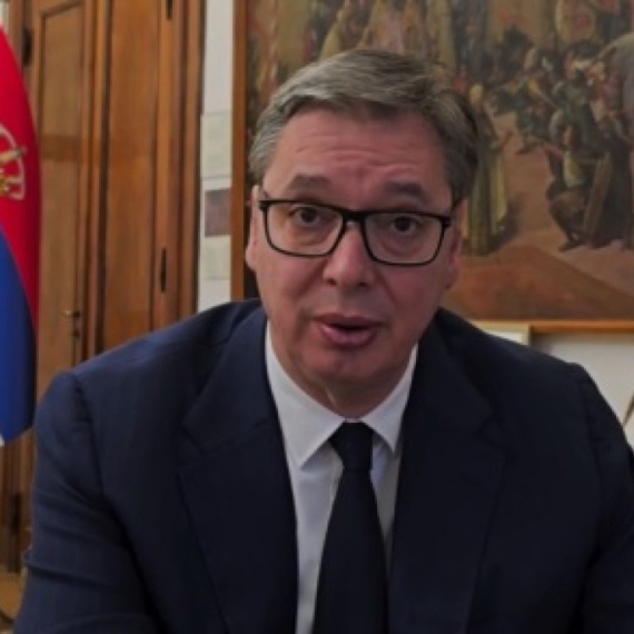 Vučić razgovarao sa Putinom, pa se obratio građanima Srbije; Dva puta je ponovio ovu rečenicu VIDEO