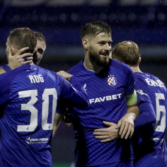 Ko još pamti 2:9? – Dinamo ispred Bajerna, Milana, Atletika