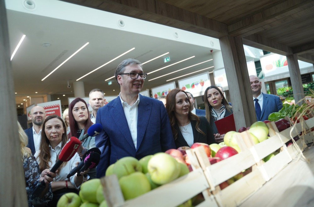 Vučić: Razgovaraćemo o trgovinskim maržama FOTO