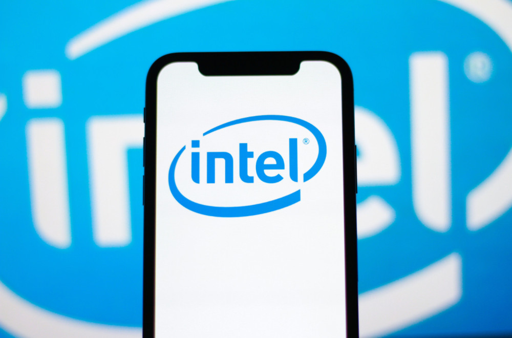 Apple i Samsung bi da kupe Intel? Evo šta to znači za korisnike