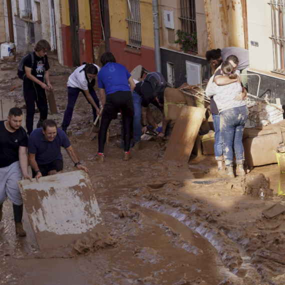 Jeziva scena nakon katastrofe: Devetoro mrtvih pronađeno u jednoj garaži FOTO/VIDEO