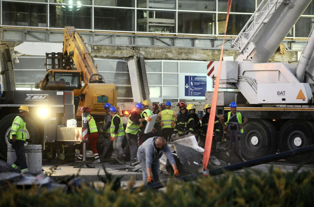 Day of Mourning declared; 13 people killed, several people injured; President of Serbia arrived in Novi Sad