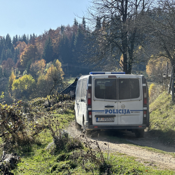 Dvostruki ubica se krio u autobusu? Ovo su nova saznanja, policija češlja svaki pedalj FOTO