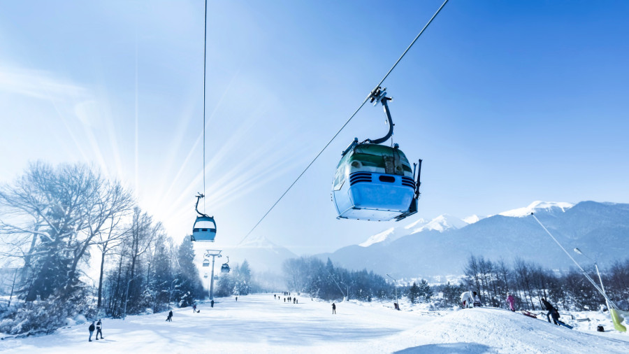 Da li je ovo zaista najjeftinije skijalište u Evropi? Evo koliko košta ski-pas u Banskom FOTO