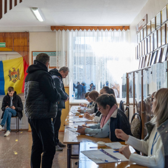 Potpuni preokret na predsedničkim izborima u Moldaviji; Sandu preuzela vođstvo