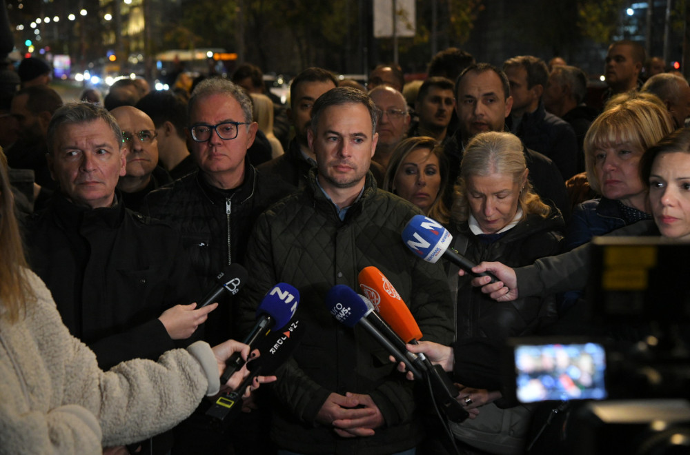 Opozicija planira da izazove nerede i demolira Novi Sad, pa da za to optuži SNS