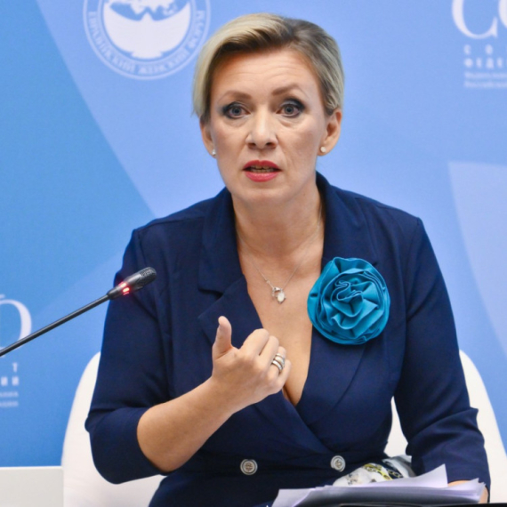 Zaharova: "Klasična banana republika"