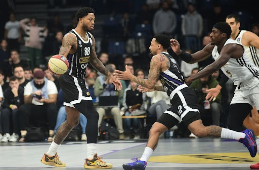 The first man of the Dubai Basketball Club Abdula Al Nabudah in the Belgrade Arena