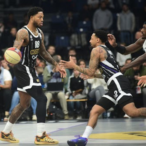 The first man of the Dubai Basketball Club Abdula Al Nabudah in the "Belgrade Arena"