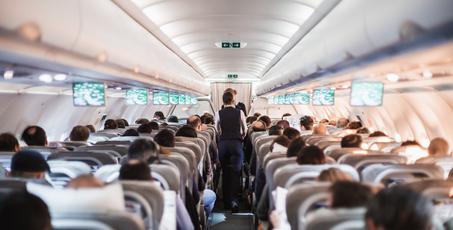 Stjuardesa navela stvari koje bi trebalo zabraniti u avionu: Zbog ovoga zaslužujete da idete u zatvor