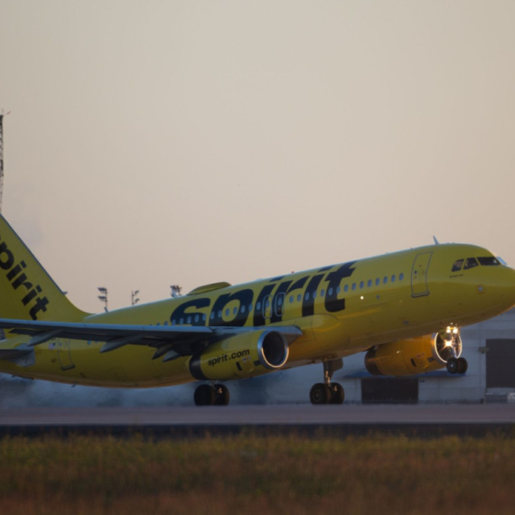 Haos na aerodromu: Pucano na avion prilikom sletanja, ima ranjenih FOTO/VIDEO