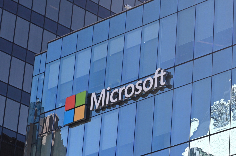 Microsoft pod istragom: Pratili ih više od godinu dana