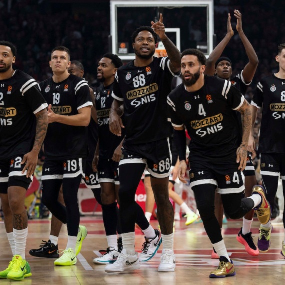 Partizan za nastavak serije – Olimpijakos u "paklu" Arene