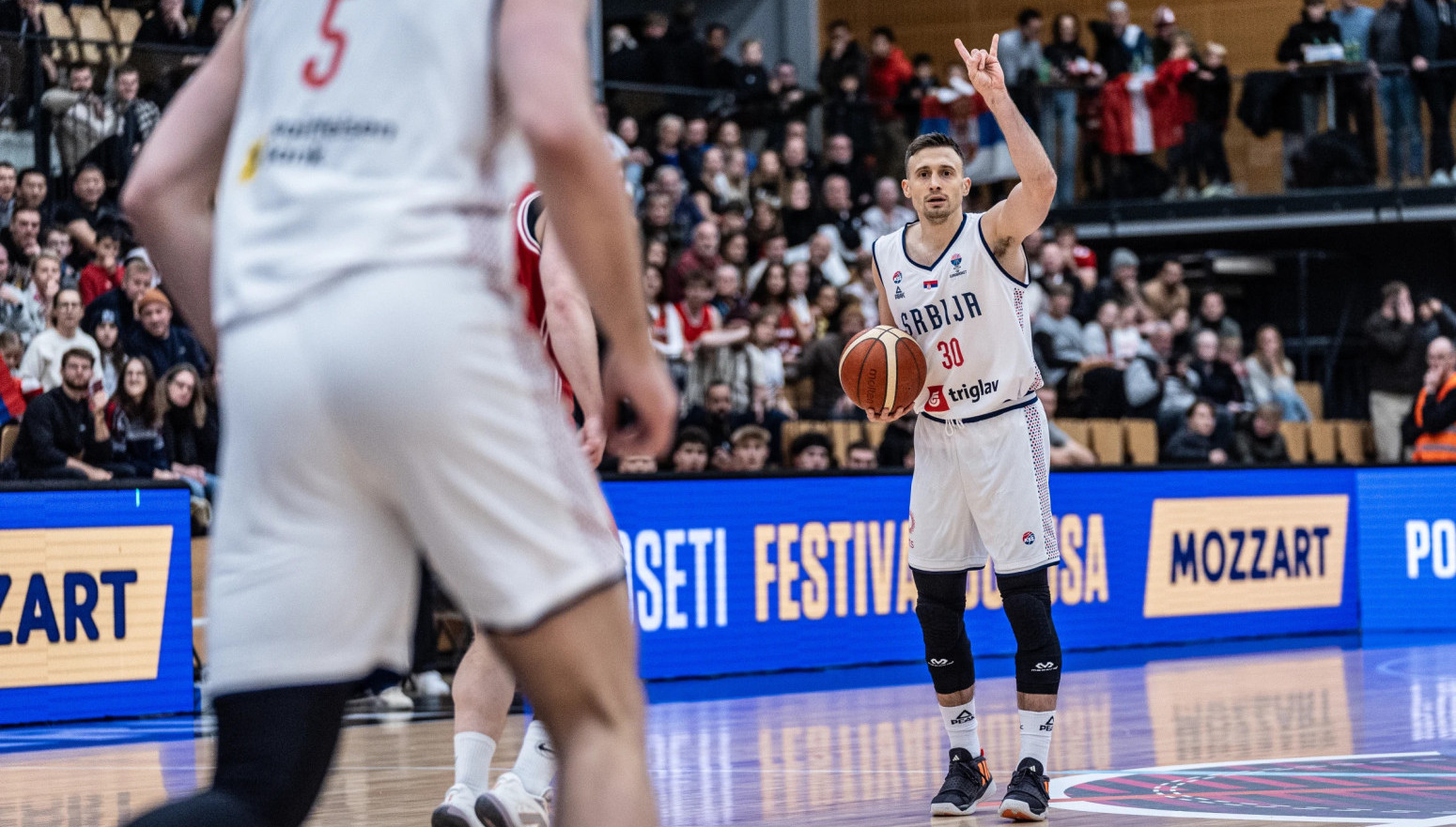 Avramović: Ne bih o tome – nije ni vreme ni mesto VIDEO