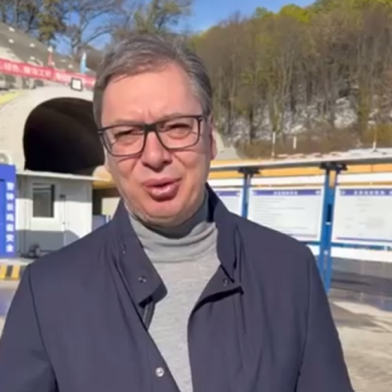 Vučić poslao jasnu poruku onima koji hoće građanski rat: "Srbija neće rat, već rad" VIDEO