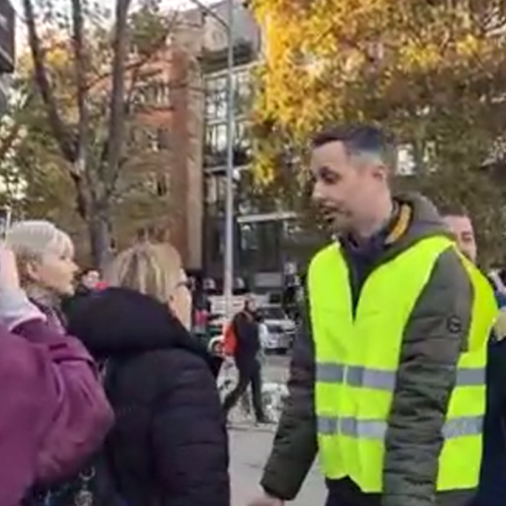 Pojavio se snimak: Gruhonjić i njegova banda počeli da tuku žene VIDEO