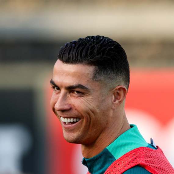 Ovo niko nije očekivao: Ronaldo se skinuo i pokazao svoje najveće adute FOTO/VIDEO