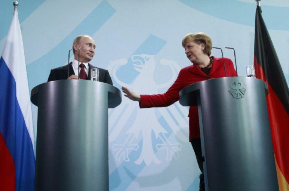 Angela Merkel brani veze sa Putinom i blokadu ulaska Ukrajine u NATO