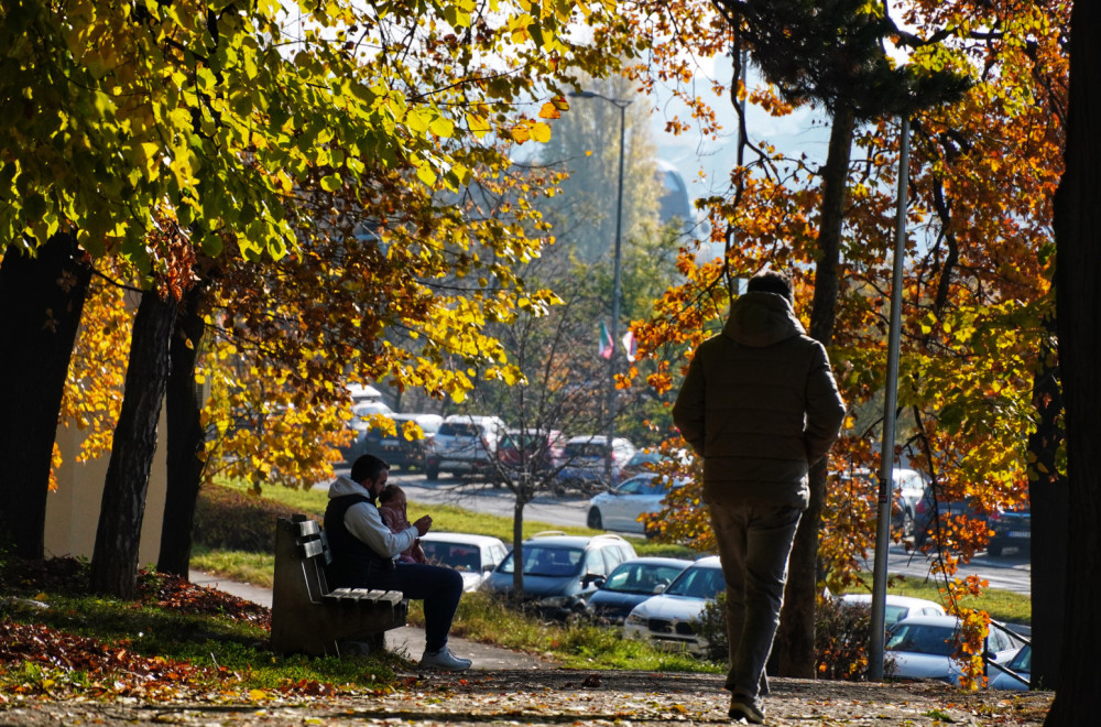 Vreme danas sunčano; Krajem dana naoblačenje