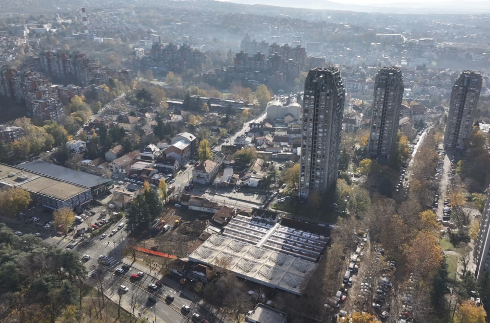 "Sa novim parking-prostorom na Banjicu stiže i komunalni red" FOTO