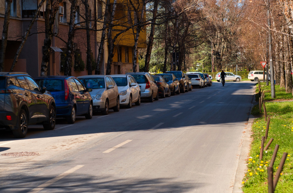 Počela prodaja povlašćenih parking karata