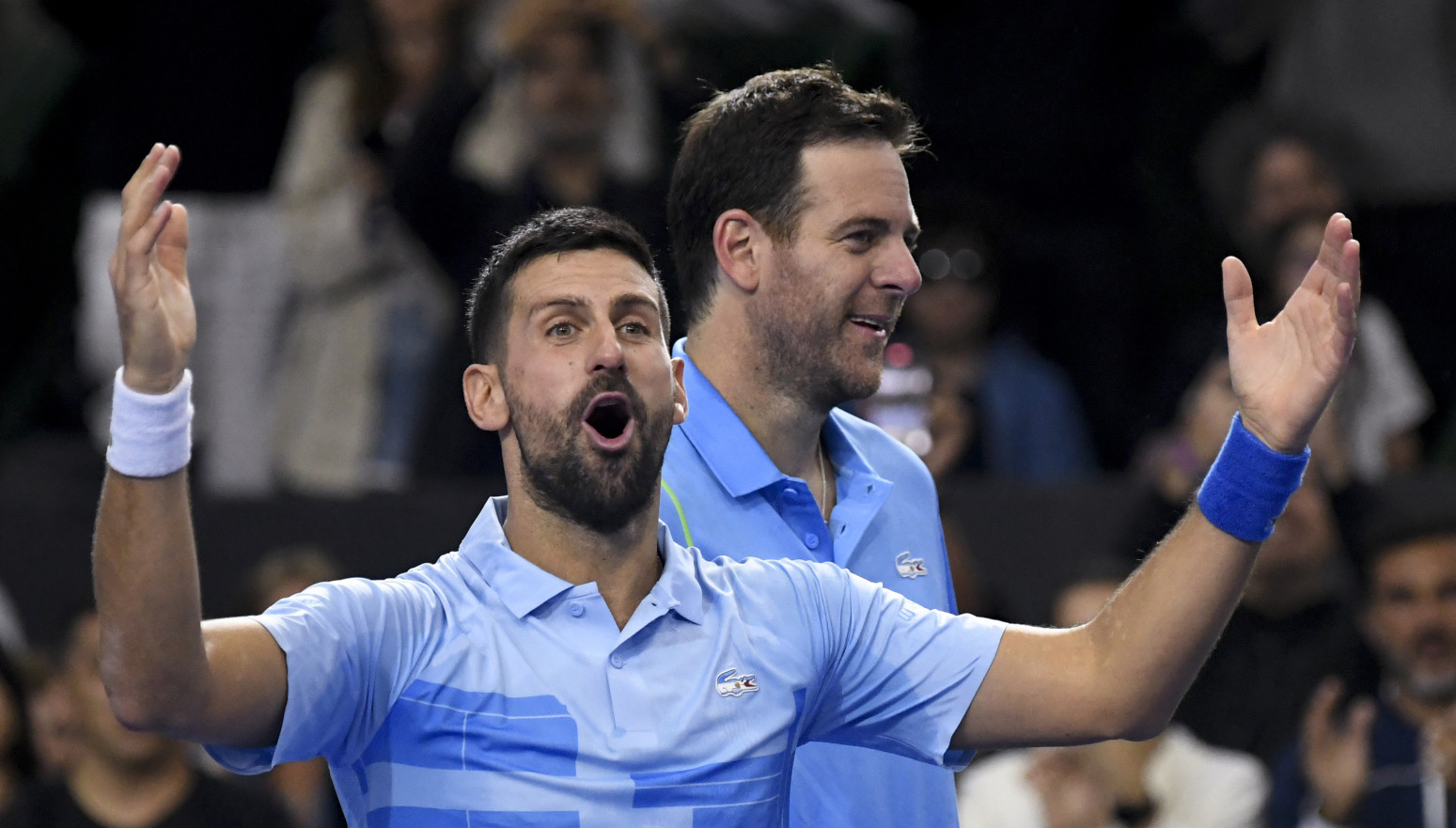 Grande Delpo – Novak mu uručio trofej, a on bez njega nije hteo da ga podigne VIDEO