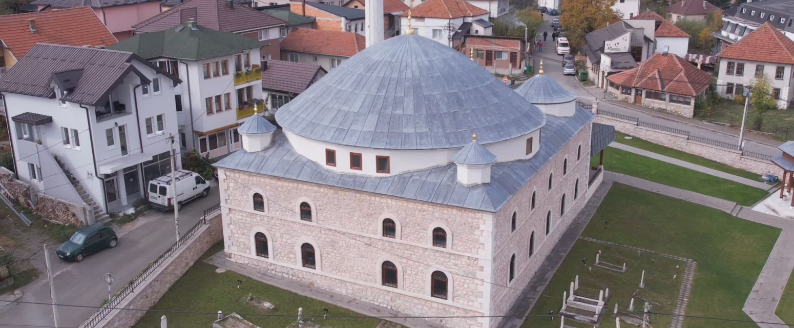 Ovo je jedina carska džamija u Srbiji: Izgrađena je od belog kamena, a specifična po veličini FOTO