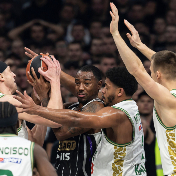 Partizanova serija traje – Žalgiris pao u "paklu" Arene! VIDEO