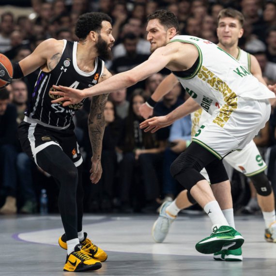 Partizan srušio Žalgiris – dabl-dabl Karlika, "meč-viner" je Vašington