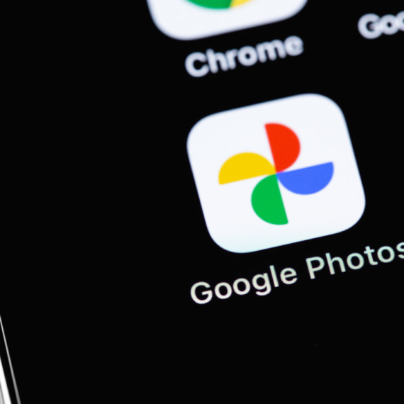 Google Photos omogućava da poništite bekapovanje