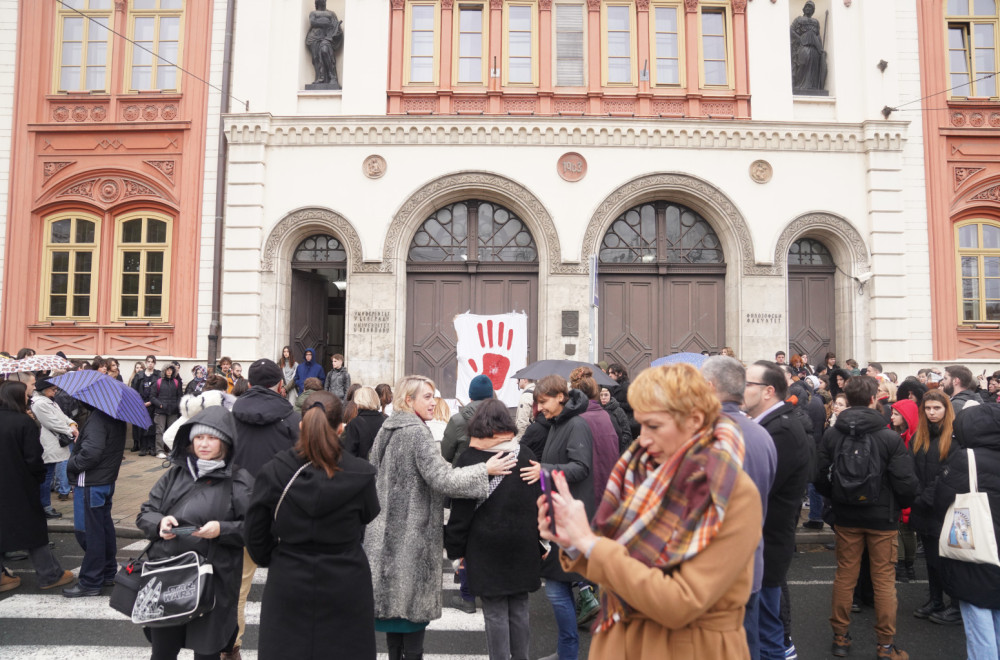 Čak je i čuveni profesor Čupić priznao: Studenti ostaju u Srbiji sada, ne beže kao nekada VIDEO