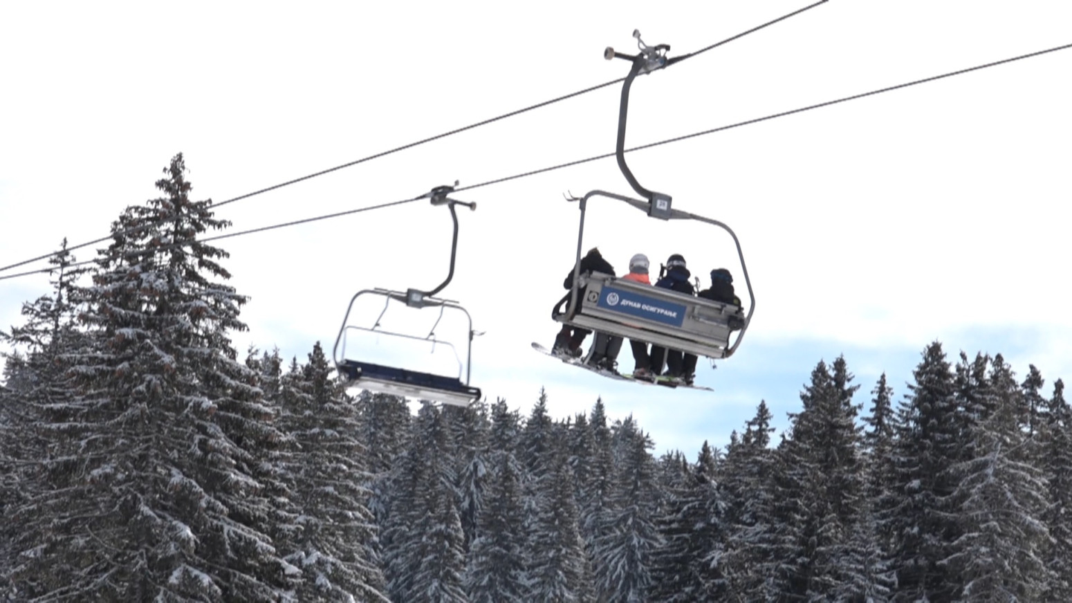 Region se sjatio: Strani turisti pohrlili na Kopaonik VIDEO