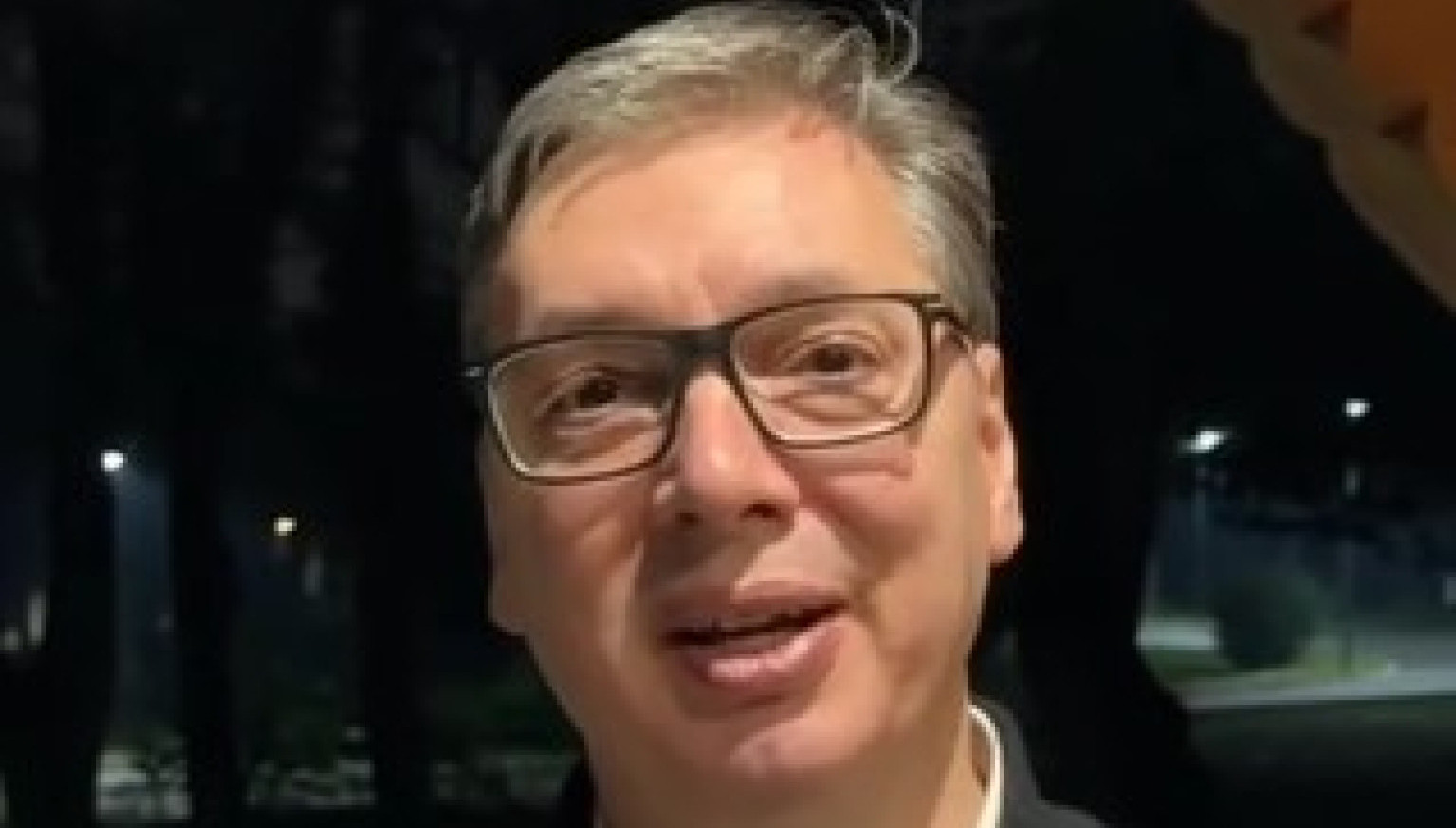 Vučić poslao snažnu poruku: Ostaću ovde, boriću se za Srbiju i služiću samo mom, srpskom narodu VIDEO