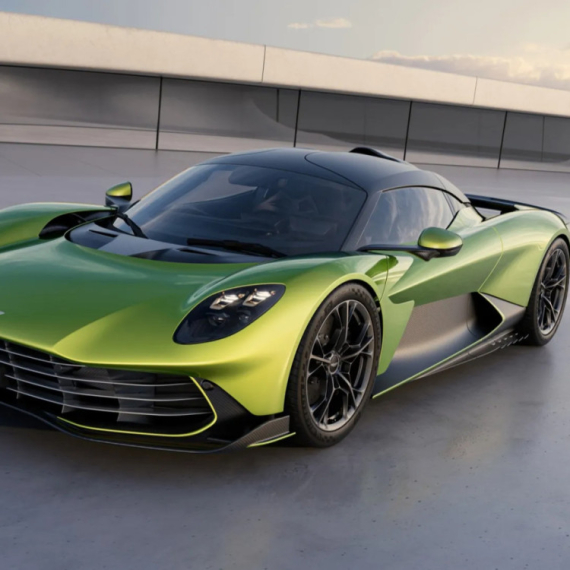 Aston Martin Valhalla: Prvi plug-in hibrid ima više od 1.000 konja FOTO