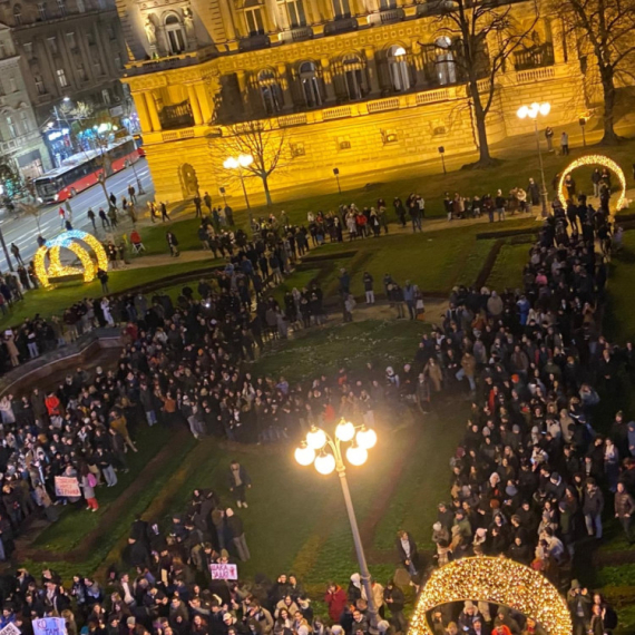 Vučić o protestima: "Negde oko 600 ih je. Ne radi se o blokadama fakulteta, već o politici"