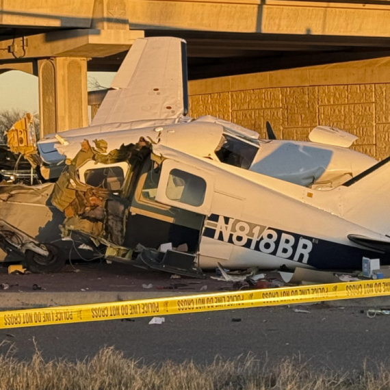 Dramatične reči pilota: Uh, izgubili smo kontrolu; A onda je avion udario u zgradu FOTO/VIDEO