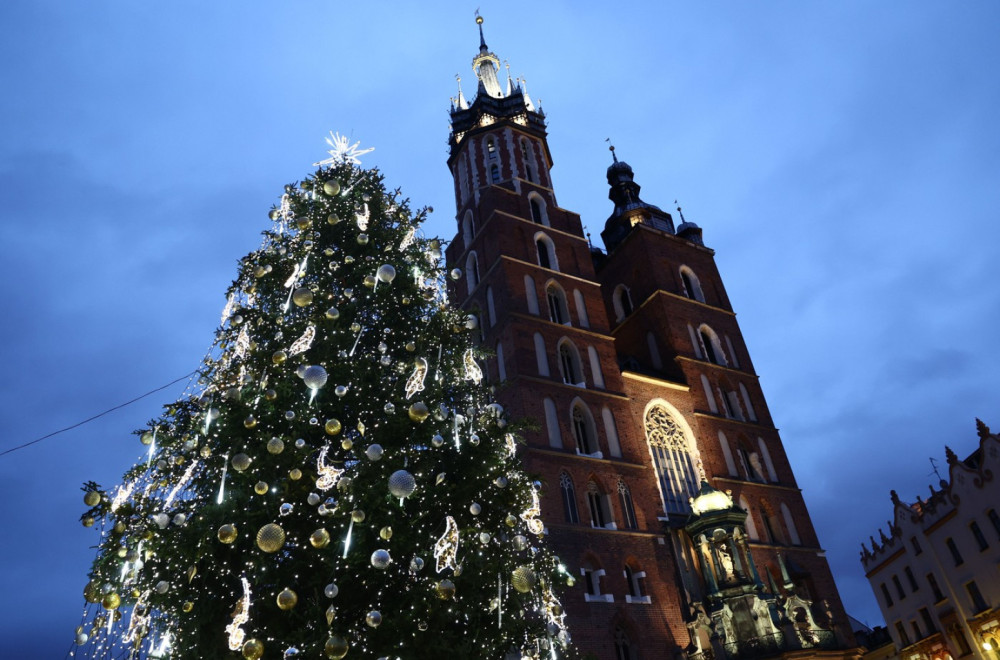 This Christmas tree has been declared the most legendary in the world: Her beauty leaves you breathless PHOTO