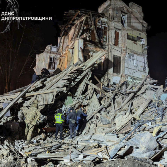 Rusi probijaju; Skladište municije dignuto u vazduh; "Paklena vatra" FOTO/VIDEO